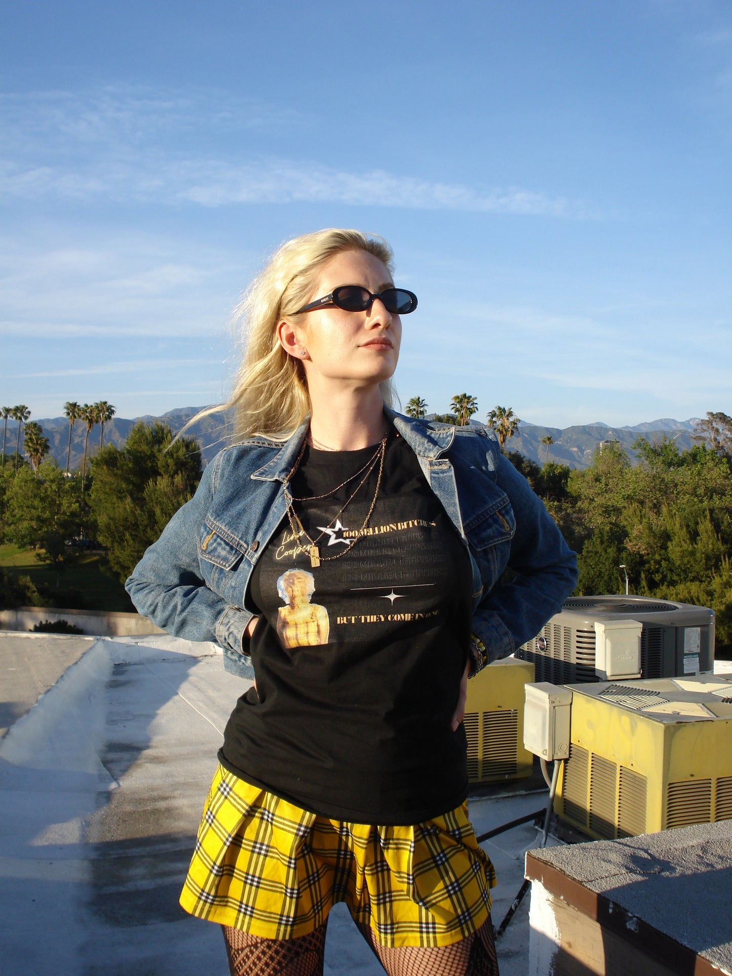 100 MILLION BITCHES | Short Sleeve T-Shirt